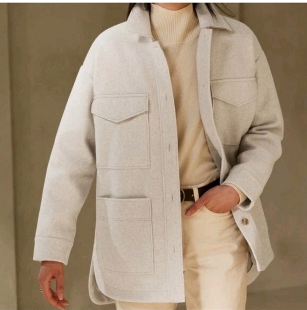 Banana Republic Factory 4 Pocket Shacket Light Beige Boxy Oversized Women Small